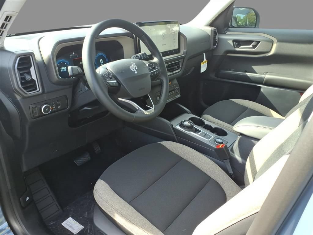 New 2025 Ford Bronco Sport Big Bend w/ Convenience Package AWD/4WD image 4