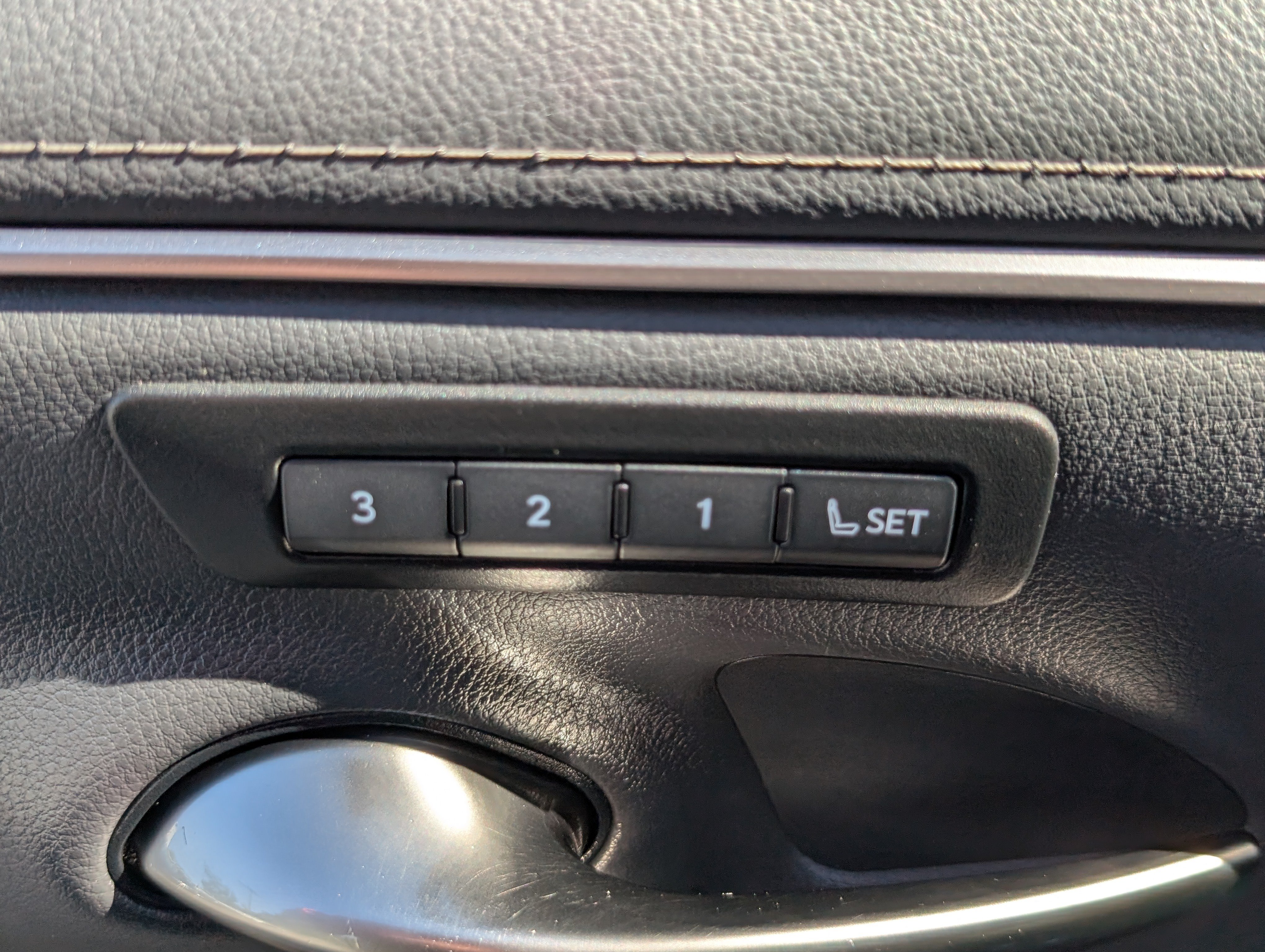 Certified 2025 Lexus ES 350 w/ Premium Package FWD image 20