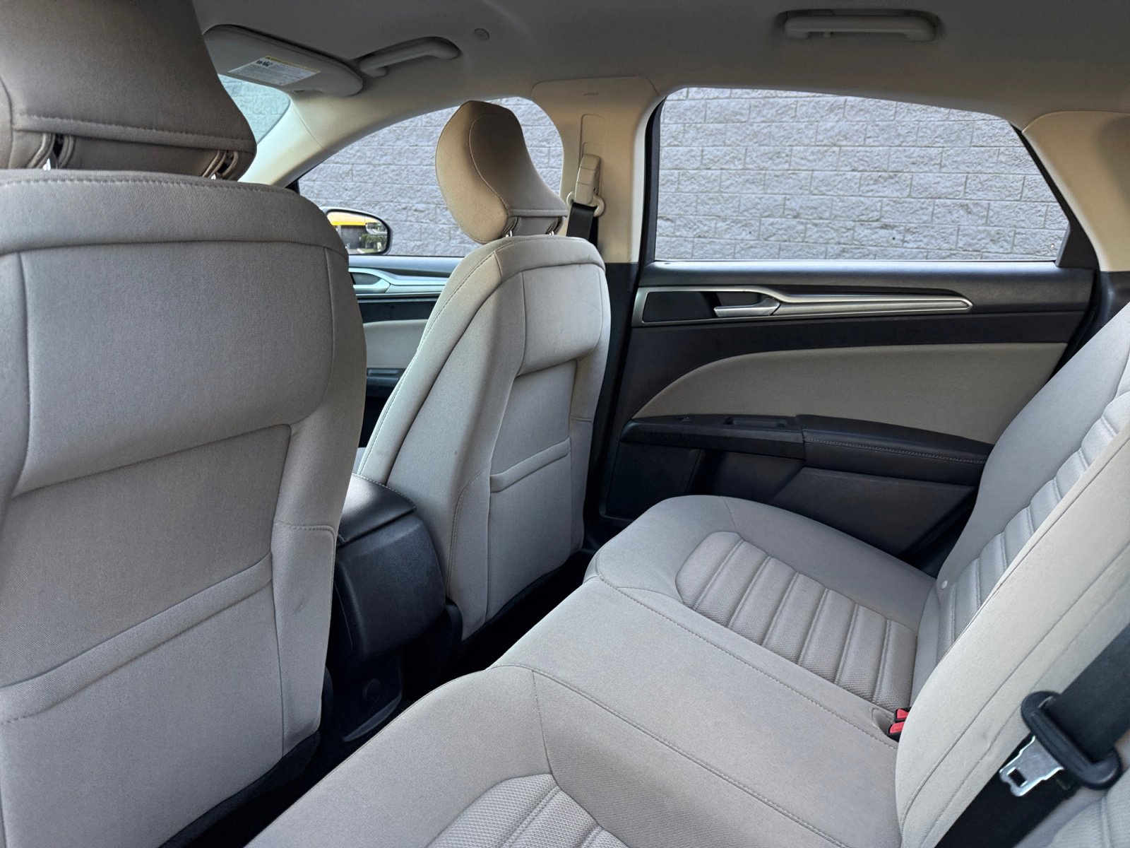 Used 2018 Ford Fusion S image 16