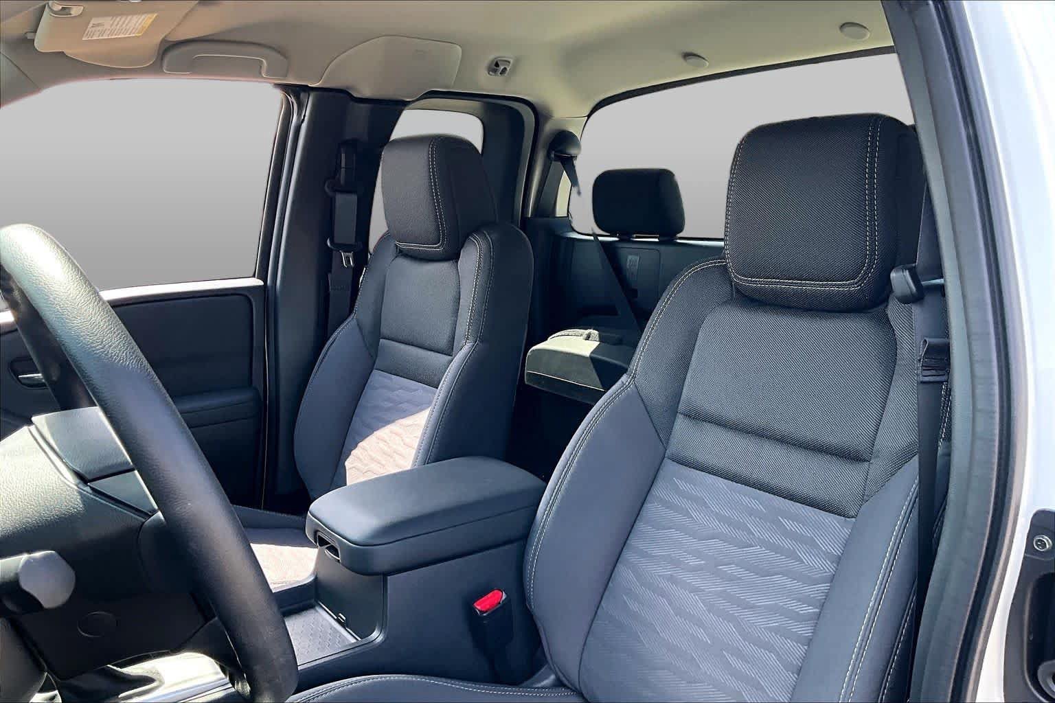 Certified 2024 Nissan Frontier SV w/ Technology Package RWD image 7