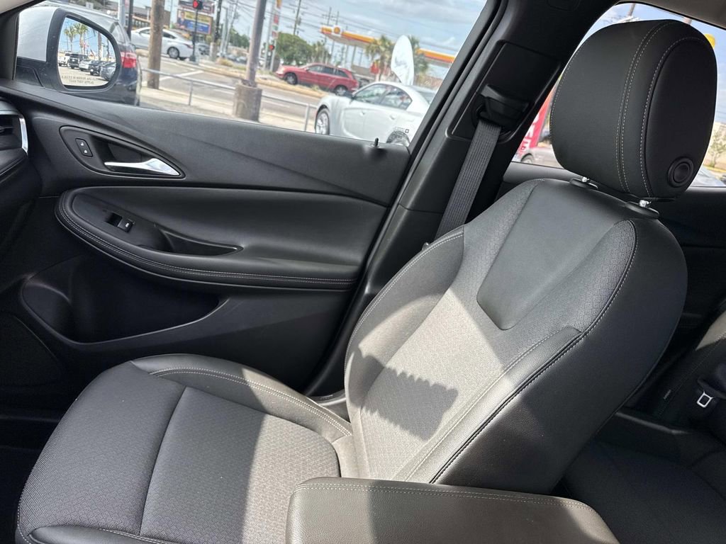 Used 2024 Buick Encore GX Preferred FWD image 15