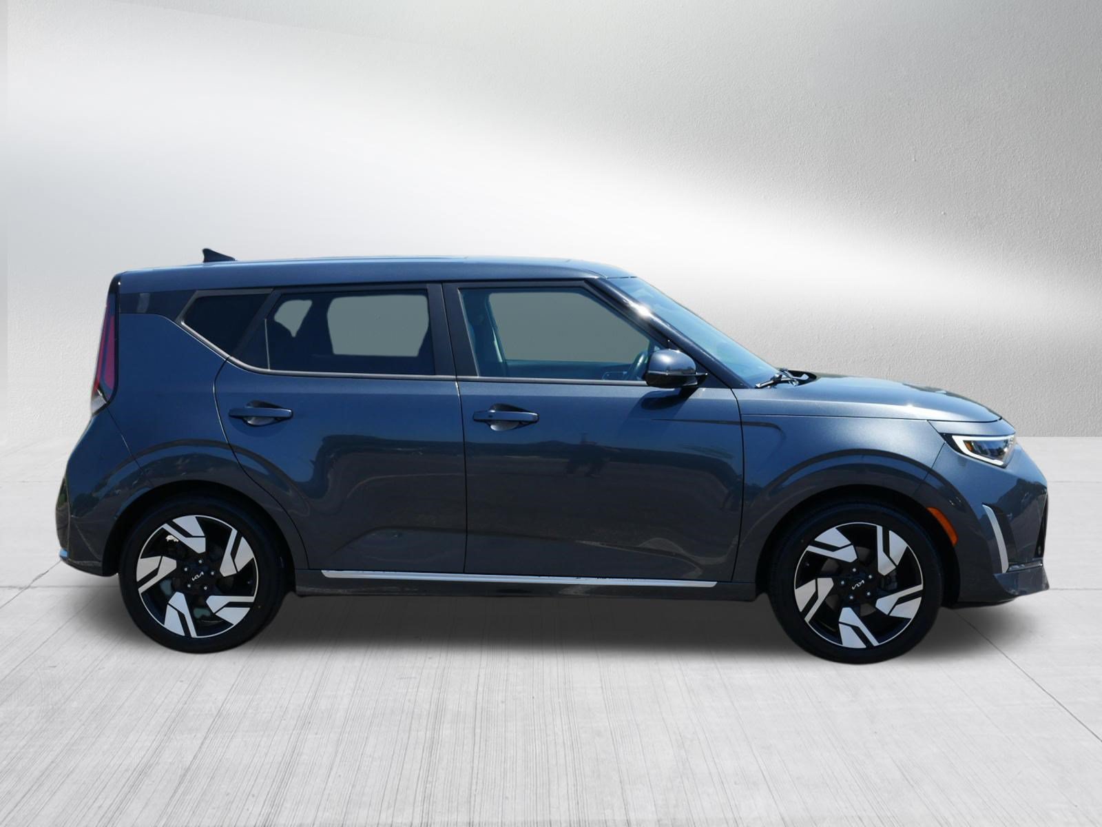 Certified 2023 Kia Soul GT-Line w/ GT-Line Technology Package FWD image 8