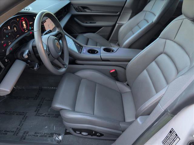 Used 2023 Porsche Taycan 4S image 17