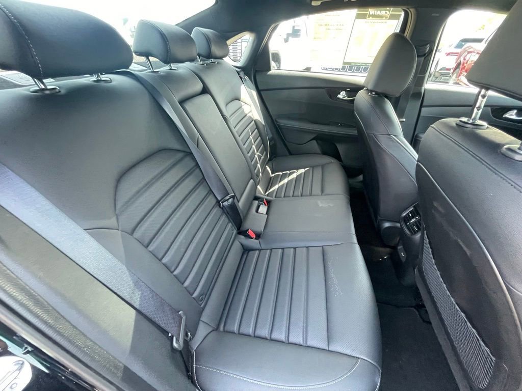 Used 2023 Kia Forte GT-Line w/ GT-Line Premium Package image 26