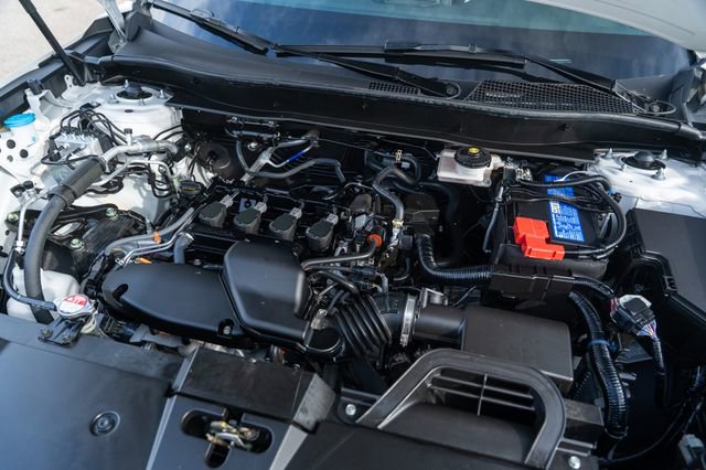 Used 2025 Honda CR-V LX image 29