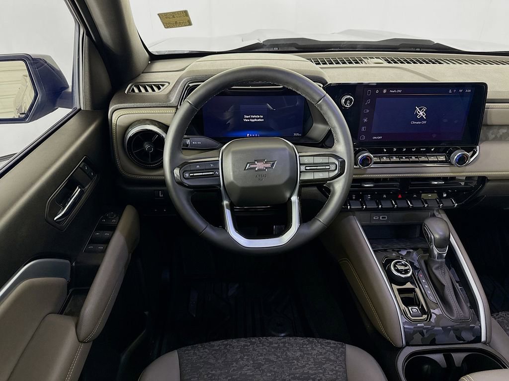 Used 2024 Chevrolet Colorado ZR2 w/ Technology Package image 25