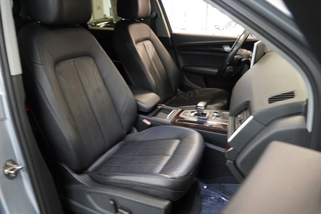 Used 2018 Audi Q5 2.0T Premium image 32