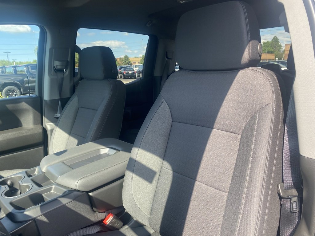 New 2026 Chevrolet Silverado 1500 Custom Trail Boss w/ Turbomax Blackout Package image 11