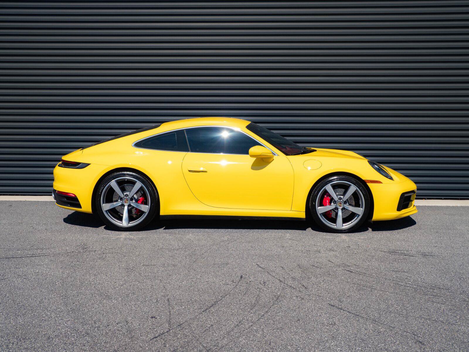 Used 2024 Porsche 911 Carrera S RWD image 23