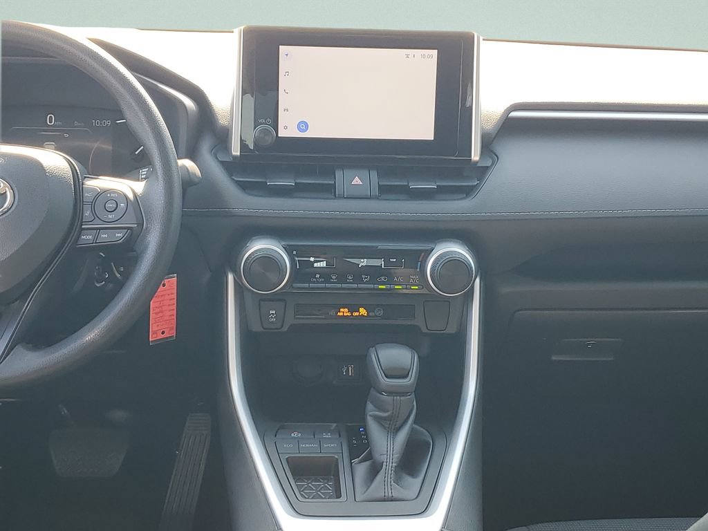 Certified 2023 Toyota RAV4 LE FWD image 15