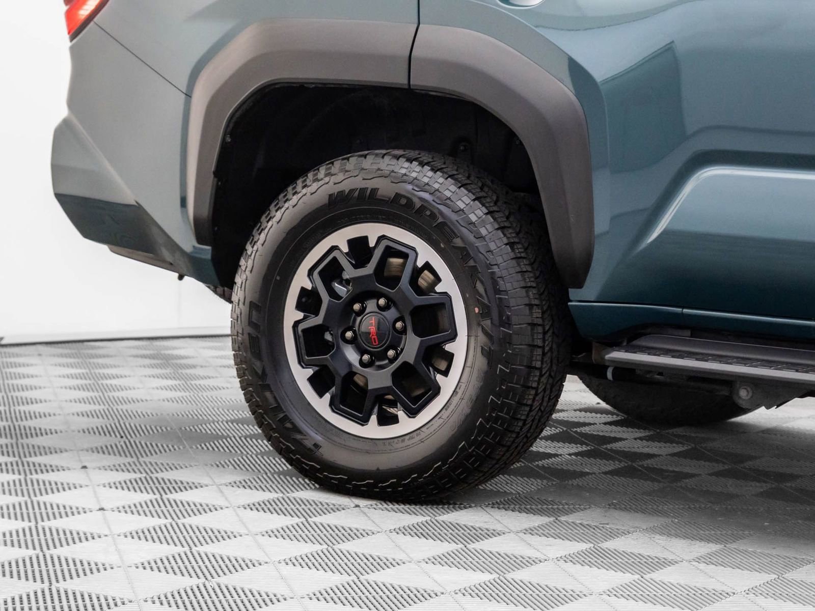 Used 2025 Toyota 4Runner TRD Off-Road Premium image 35