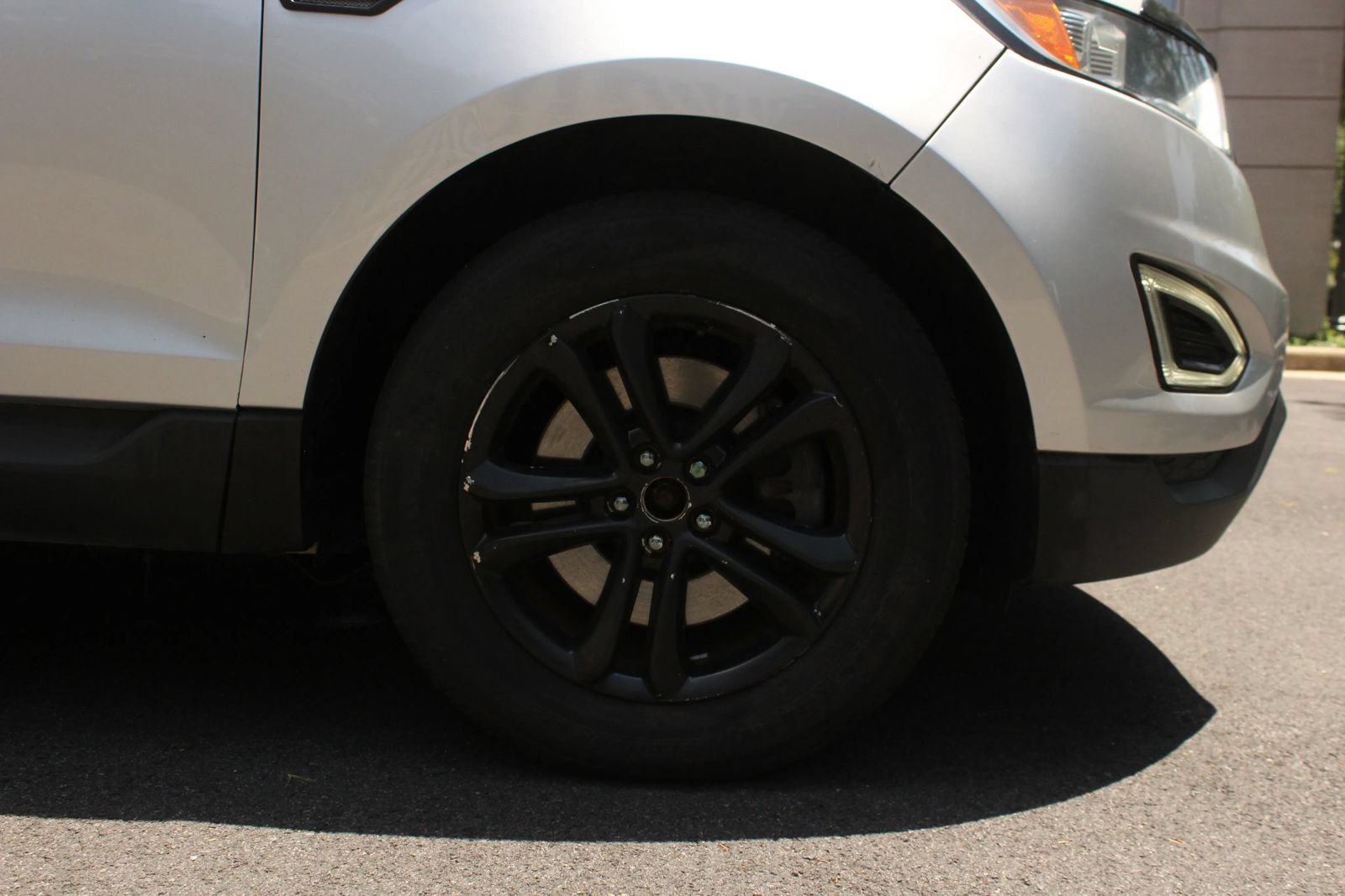 Used 2015 Ford Edge SEL w/ Equipment Group 201A AWD/4WD image 4