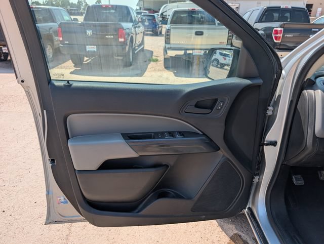 Used 2018 Chevrolet Colorado W/T w/ WT Convenience Package AWD/4WD image 14