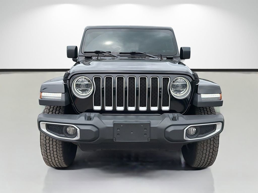 Used 2018 Jeep Wrangler Unlimited Sahara AWD/4WD image 8