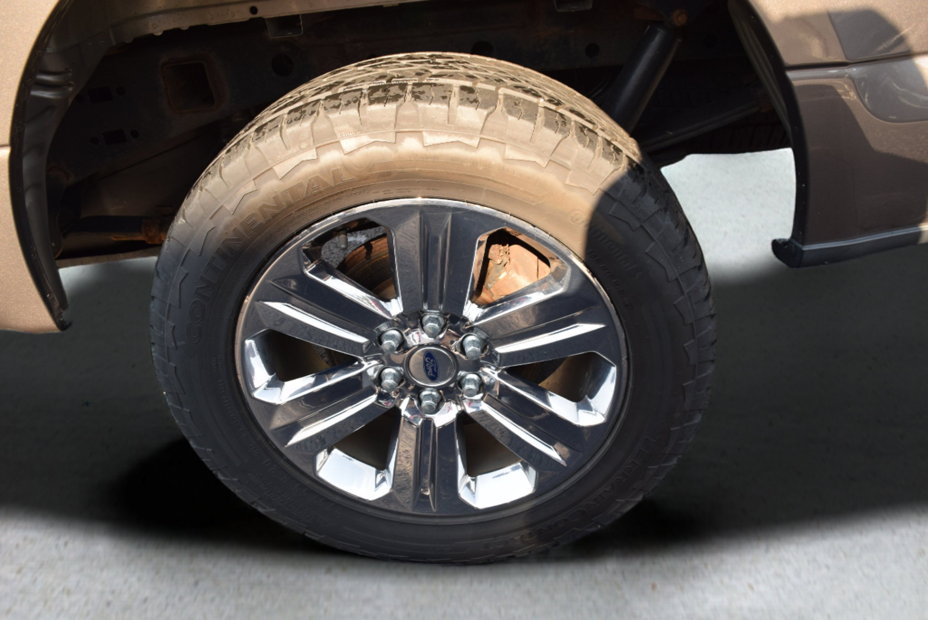 Used 2018 Ford F150 XLT w/ Equipment Group 302A Luxury AWD/4WD image 7