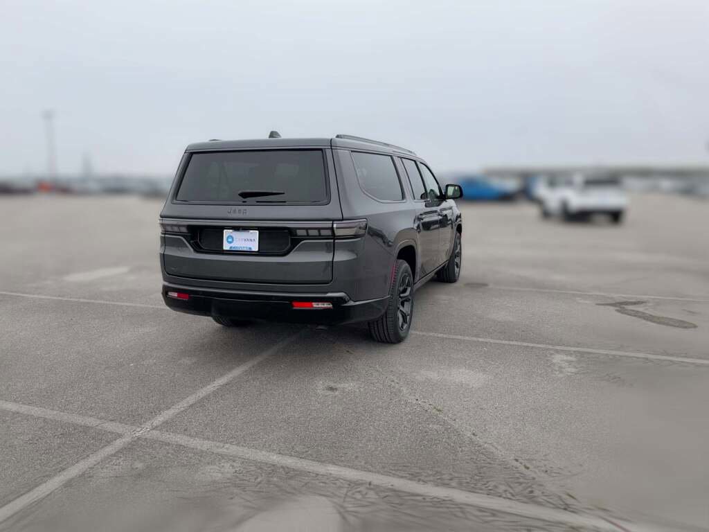 New 2026 Jeep Grand Wagoneer L Limited w/ Premium Group II image 11