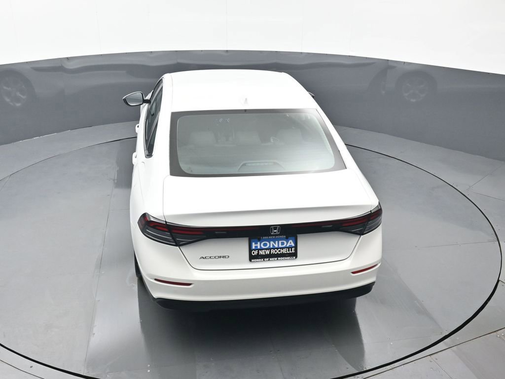 Used 2023 Honda Accord LX image 37