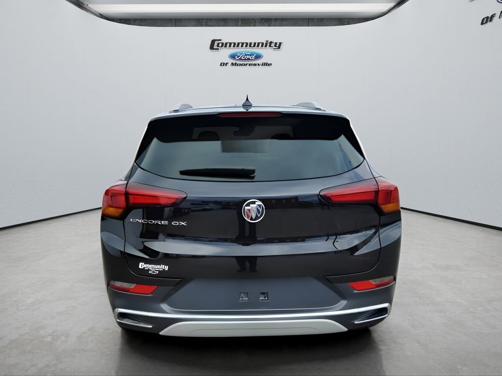 Used 2023 Buick Encore GX Essence FWD image 7