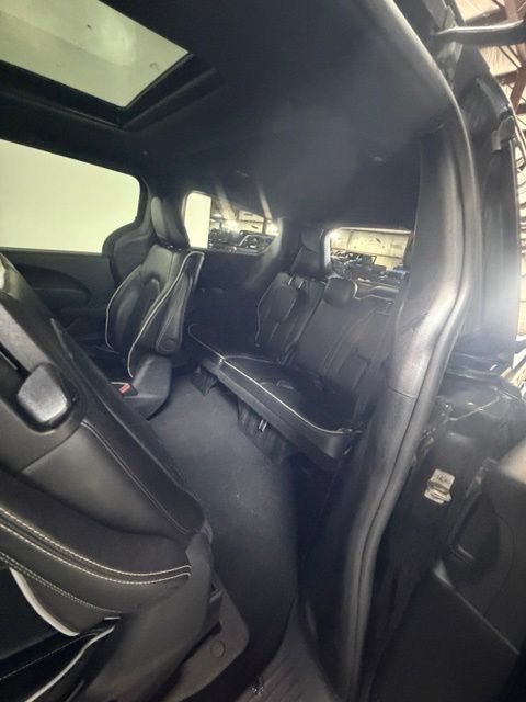 Certified 2024 Chrysler Pacifica Premium FWD image 28