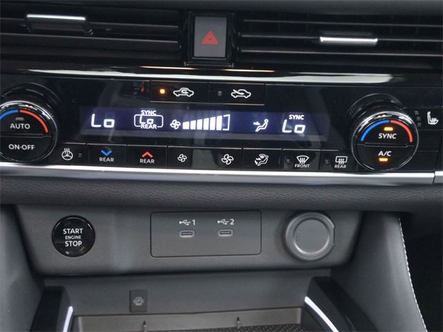 New 2026 Nissan Rogue Platinum w/ Platinum Premium Package image 3