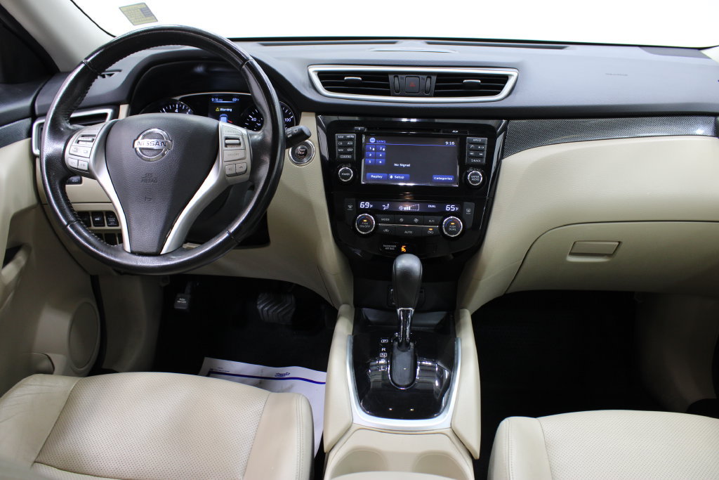 Used 2016 Nissan Rogue SL FWD image 9