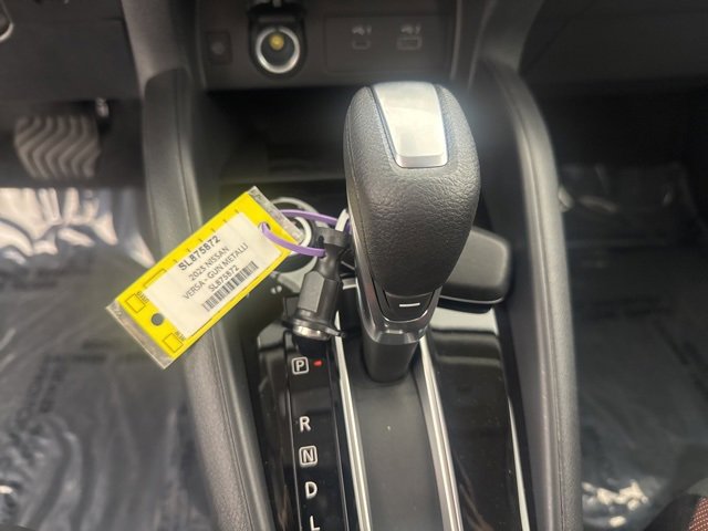 New 2025 Nissan Versa SR w/ Trunk Package image 26