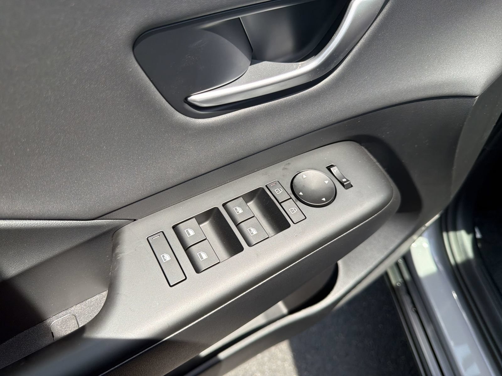 New 2026 Hyundai Kona Limited AWD/4WD image 16