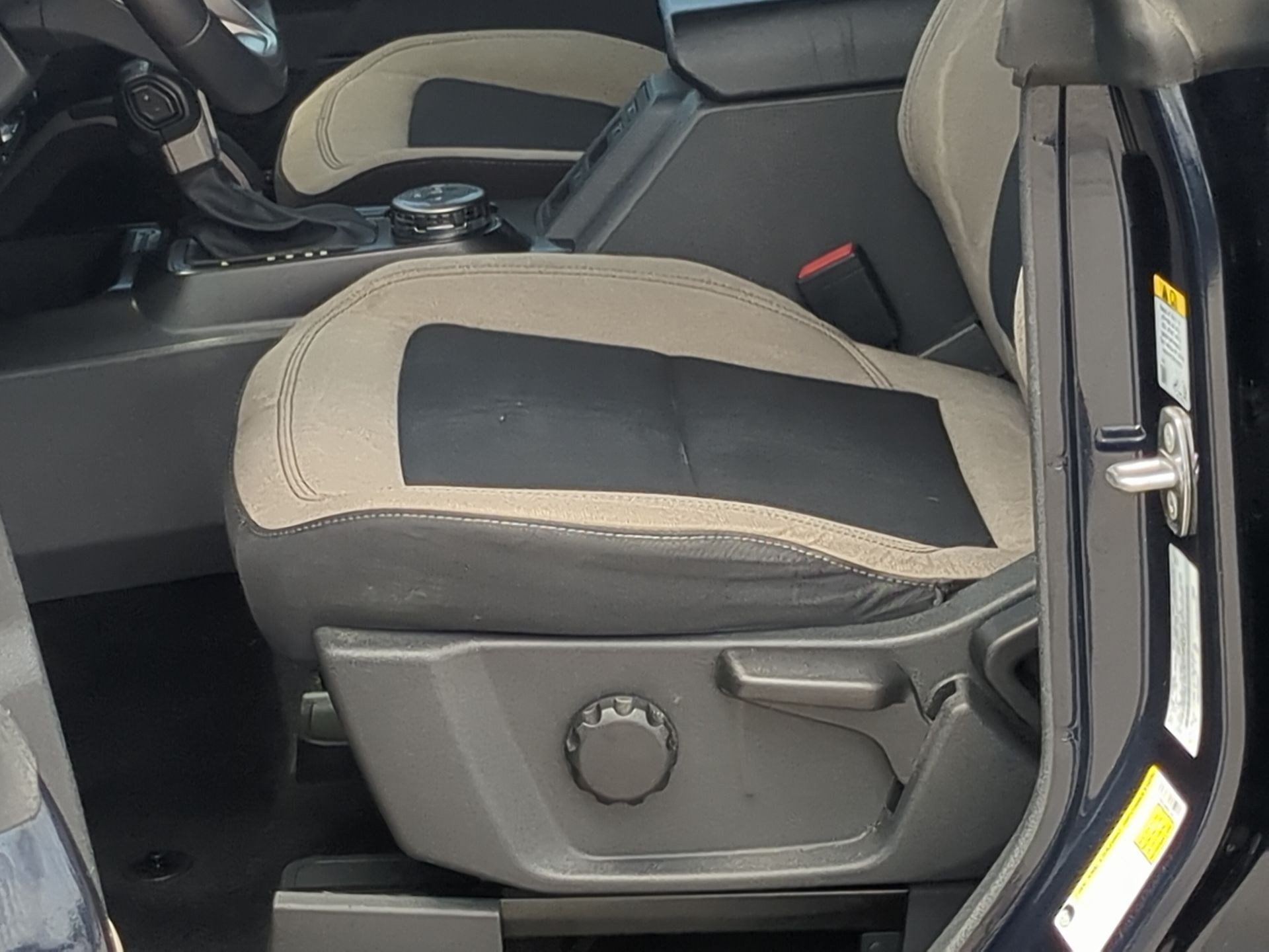 Used 2021 Ford Bronco Big Bend AWD/4WD image 12
