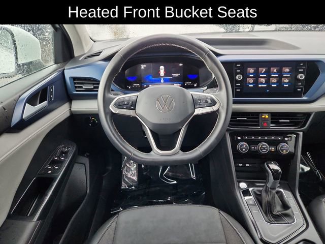 Used 2024 Volkswagen Taos SE image 21