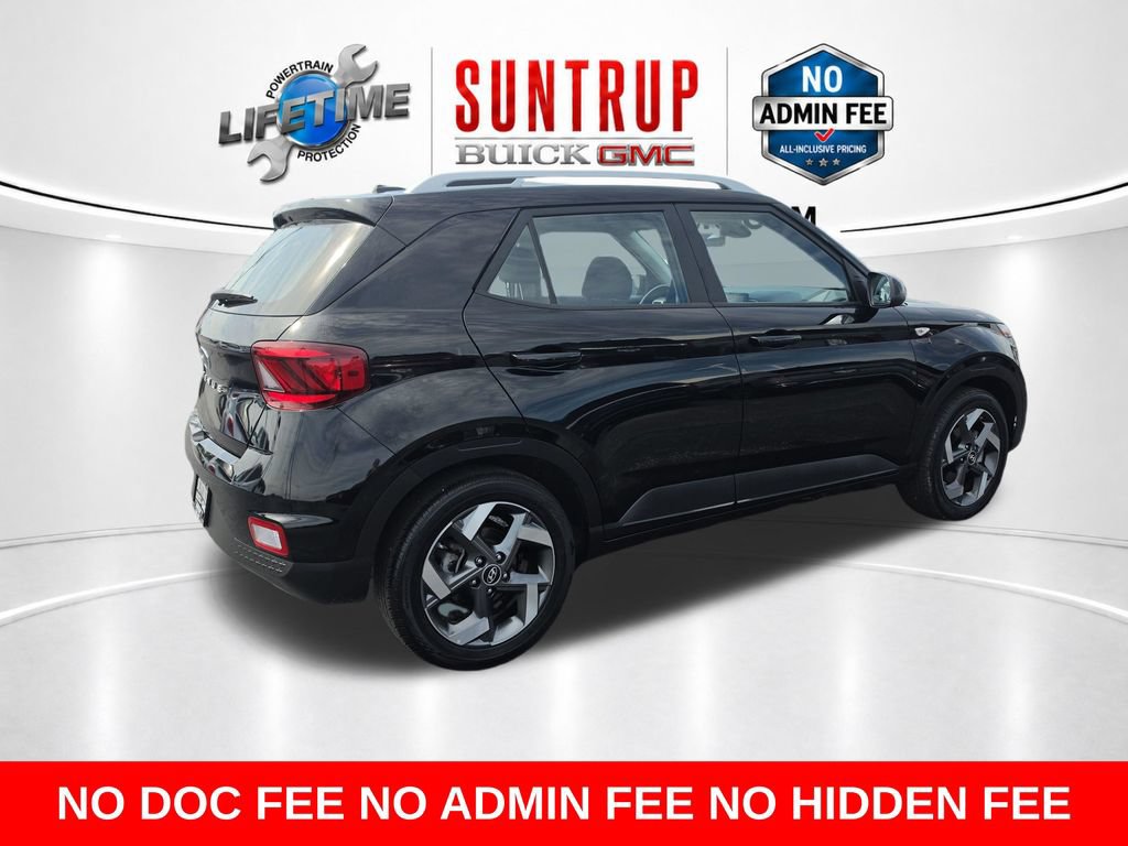 Used 2025 Hyundai Venue SEL FWD image 7