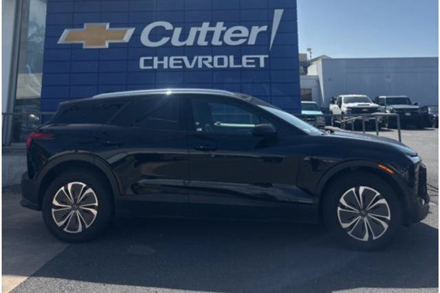 Used 2024 Chevrolet Blazer EV LT AWD/4WD image 2