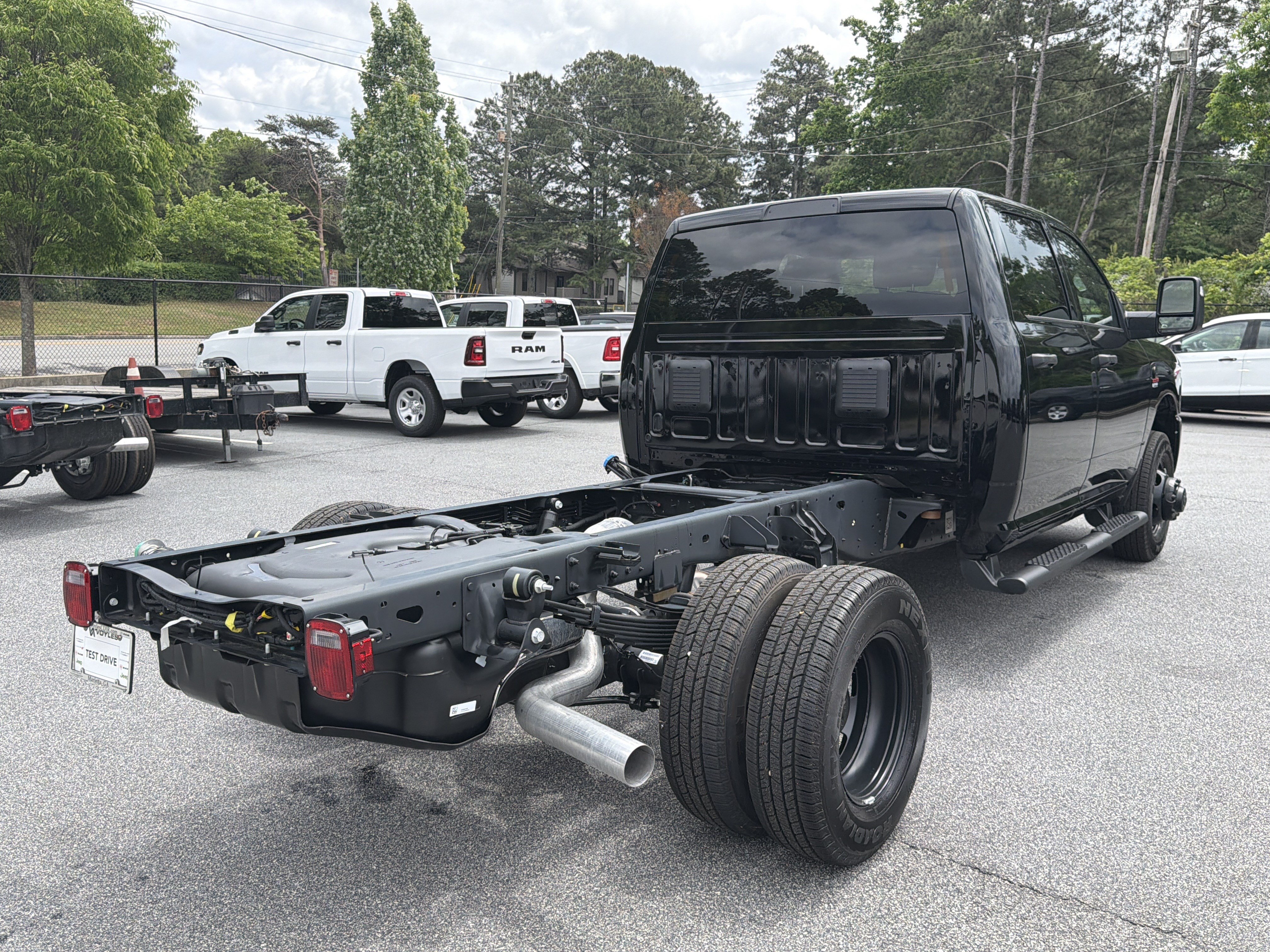 New 2026 RAM 3500 Tradesman AWD/4WD image 8