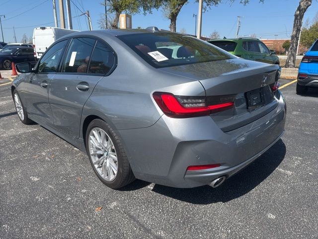 Used 2023 BMW 330i 330i w/ Premium Package image 3