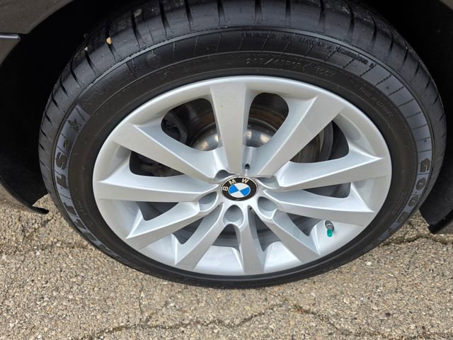 Used 2016 BMW 535i xDrive Sedan AWD/4WD image 8