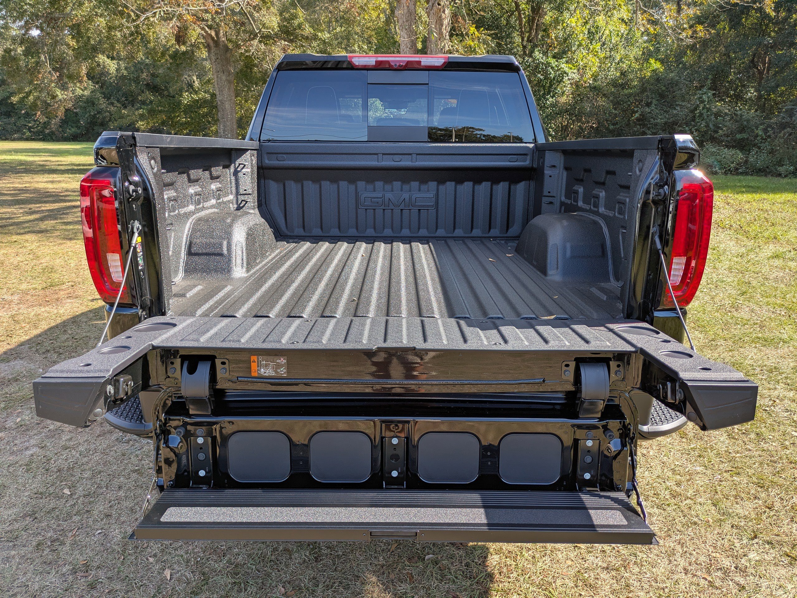 New 2026 GMC Sierra 1500 AT4X image 13