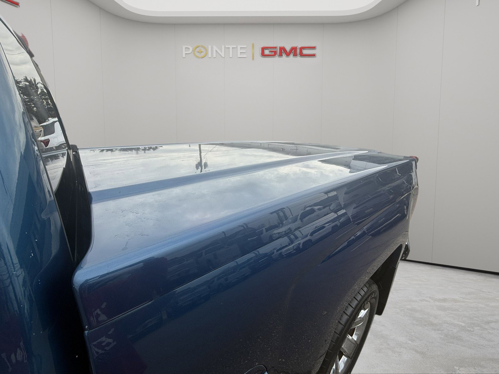 Used 2018 Chevrolet Silverado 1500 LTZ w/ LTZ Plus Package image 26