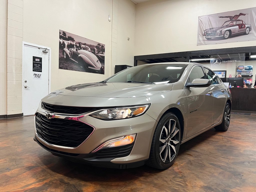 Used 2022 Chevrolet Malibu RS FWD image 5