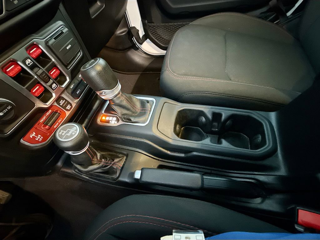 Used 2021 Jeep Wrangler Unlimited Rubicon w/ LED Lighting Group image 24