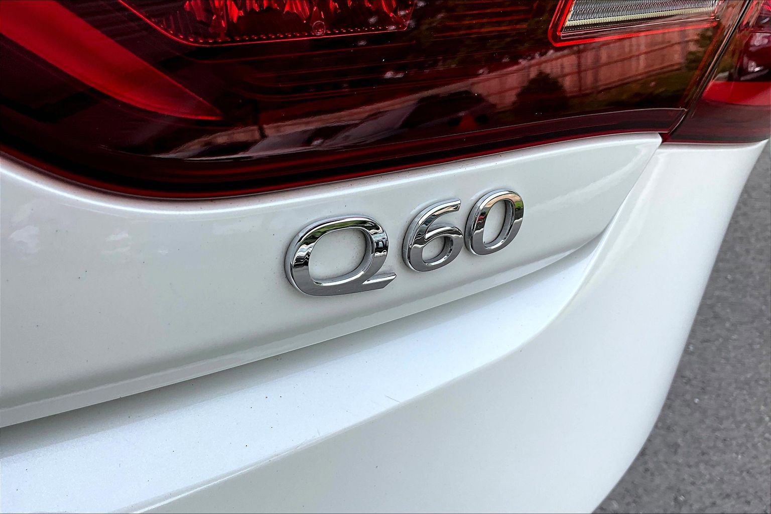 Used 2022 INFINITI Q60 3.0t Luxe w/ Essential Package image 23