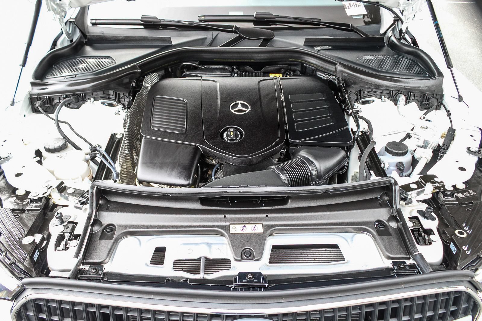 Certified 2026 Mercedes-Benz GLC 300 4MATIC image 27