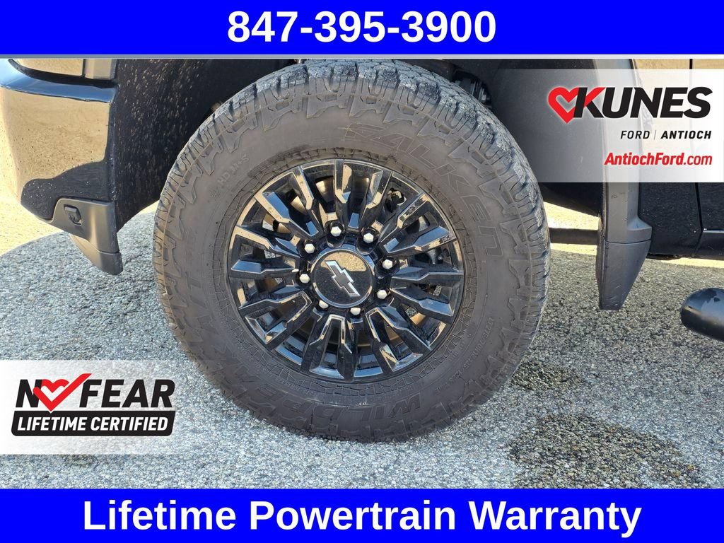 Used 2023 Chevrolet Silverado 2500 LTZ w/ LTZ Plus Package AWD/4WD image 17