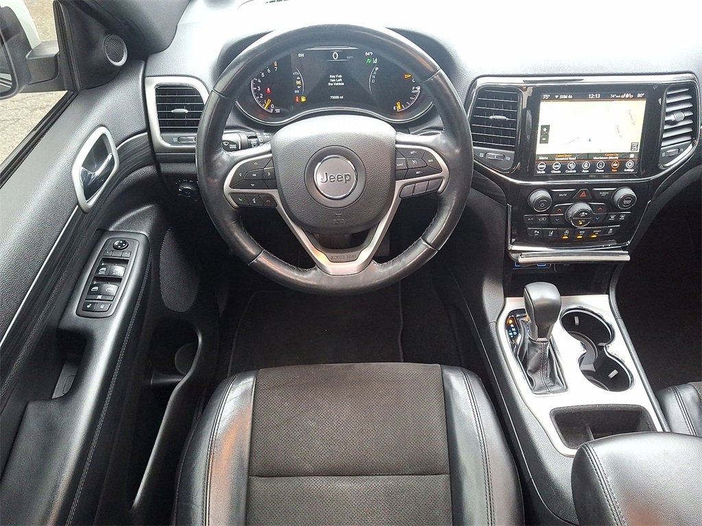 Used 2021 Jeep Grand Cherokee Laredo X image 27