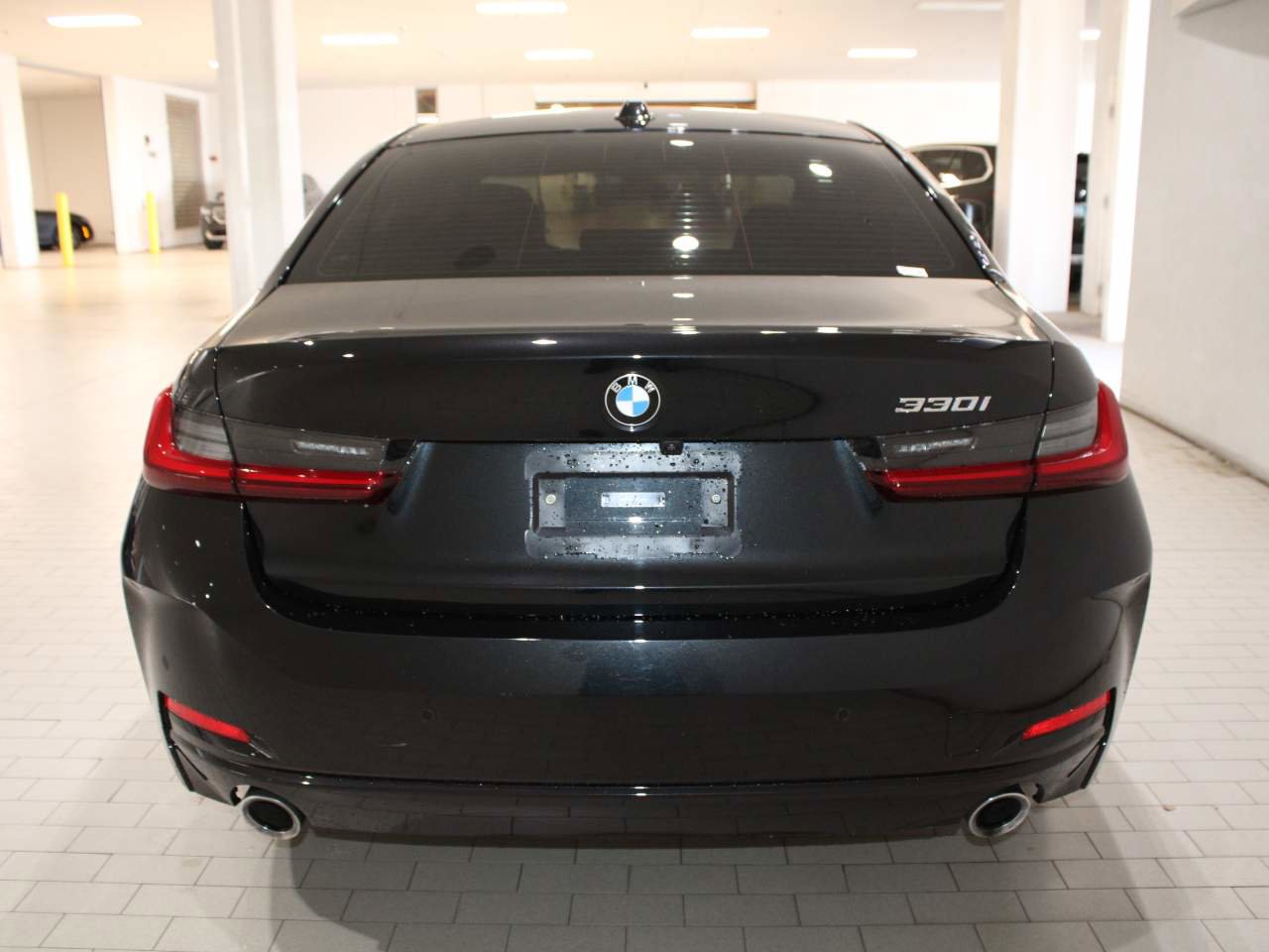 Certified 2024 BMW 330i Sedan RWD image 6