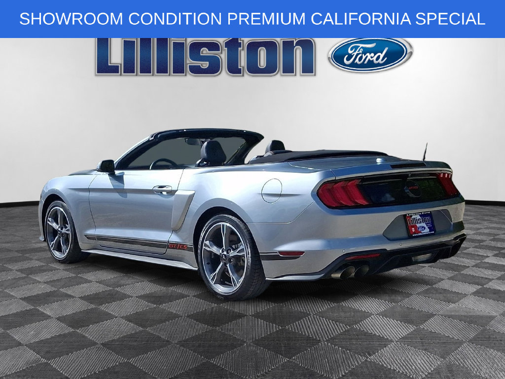 Used 2022 Ford Mustang GT Premium w/ Equipment Group 401A RWD image 6