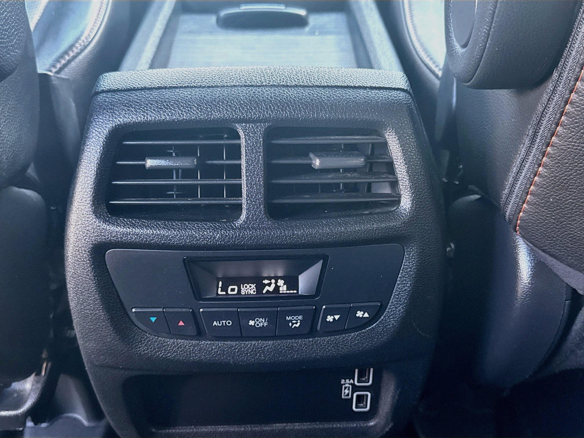 Certified 2022 Honda Pilot TrailSport image 23