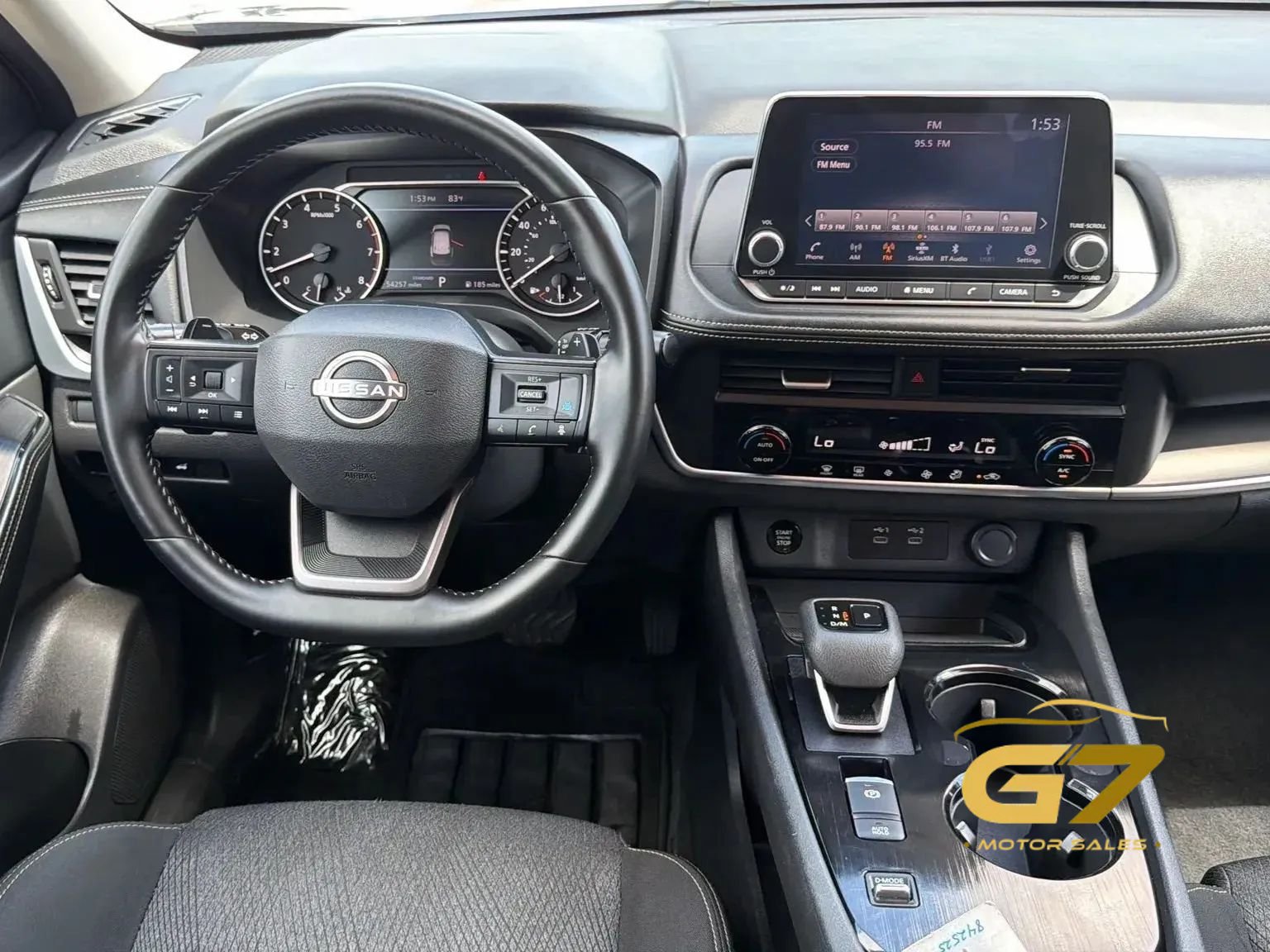 Used 2025 Nissan Rogue SV FWD image 20