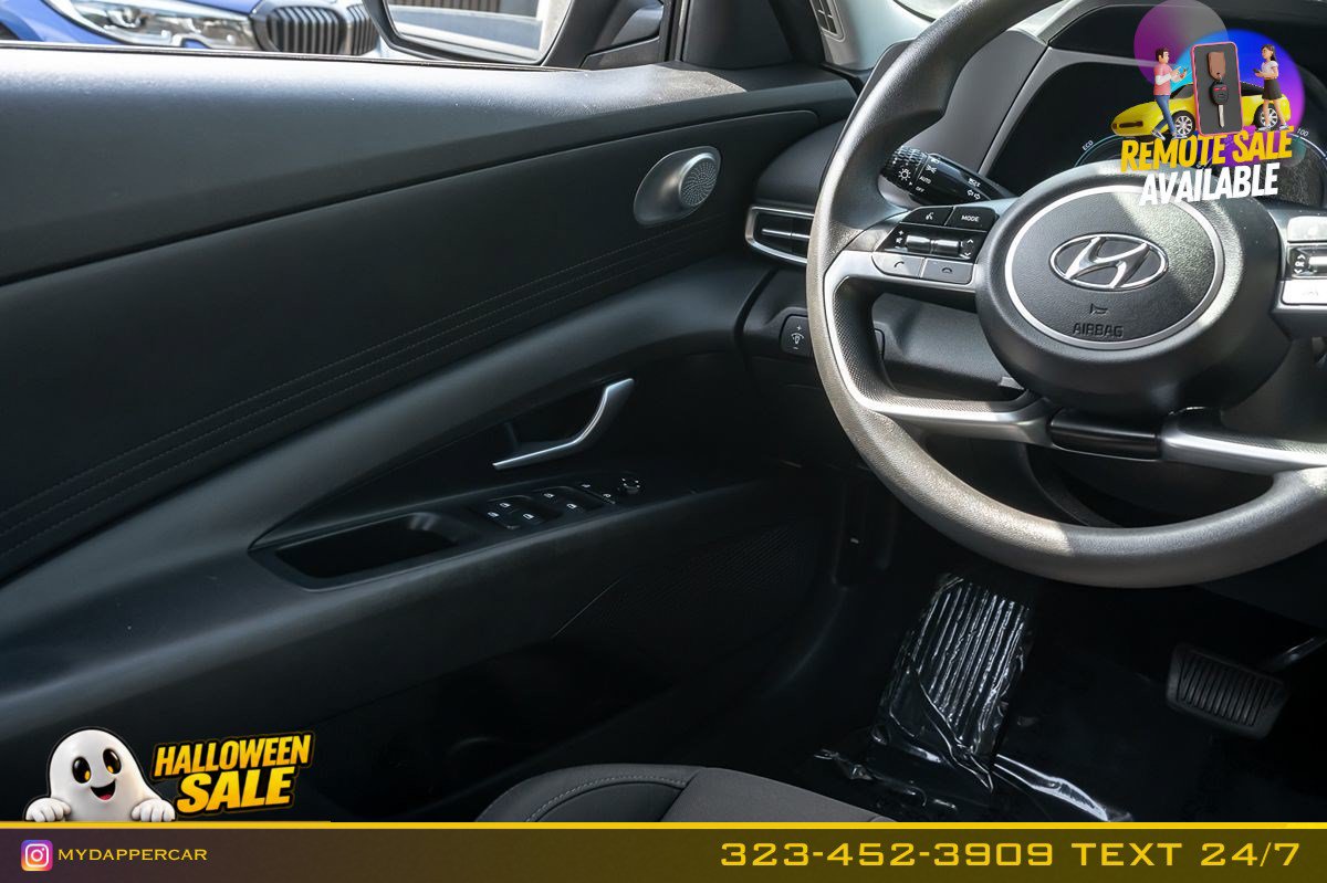 Used 2023 Hyundai Elantra Blue FWD image 18
