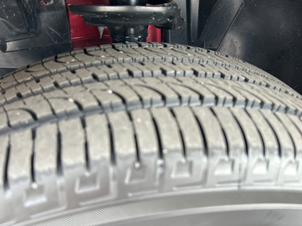 Used 2026 Jeep Compass Limited image 30