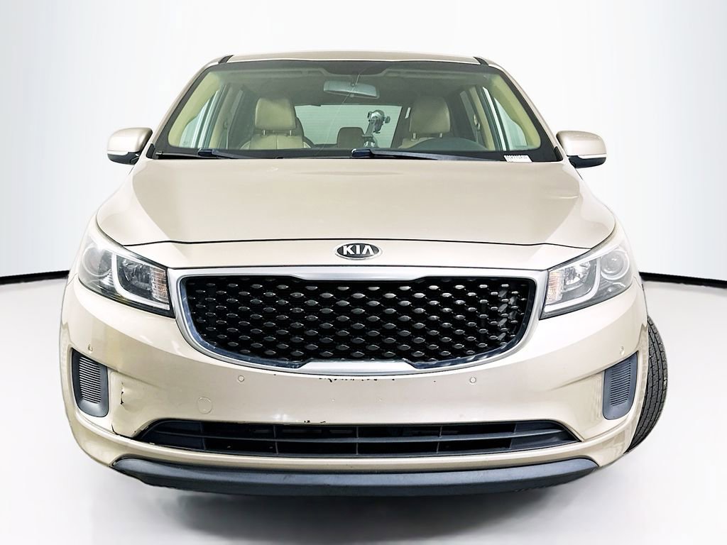 Used 2017 Kia Sedona LX w/ LX Essentials Premium Package image 5