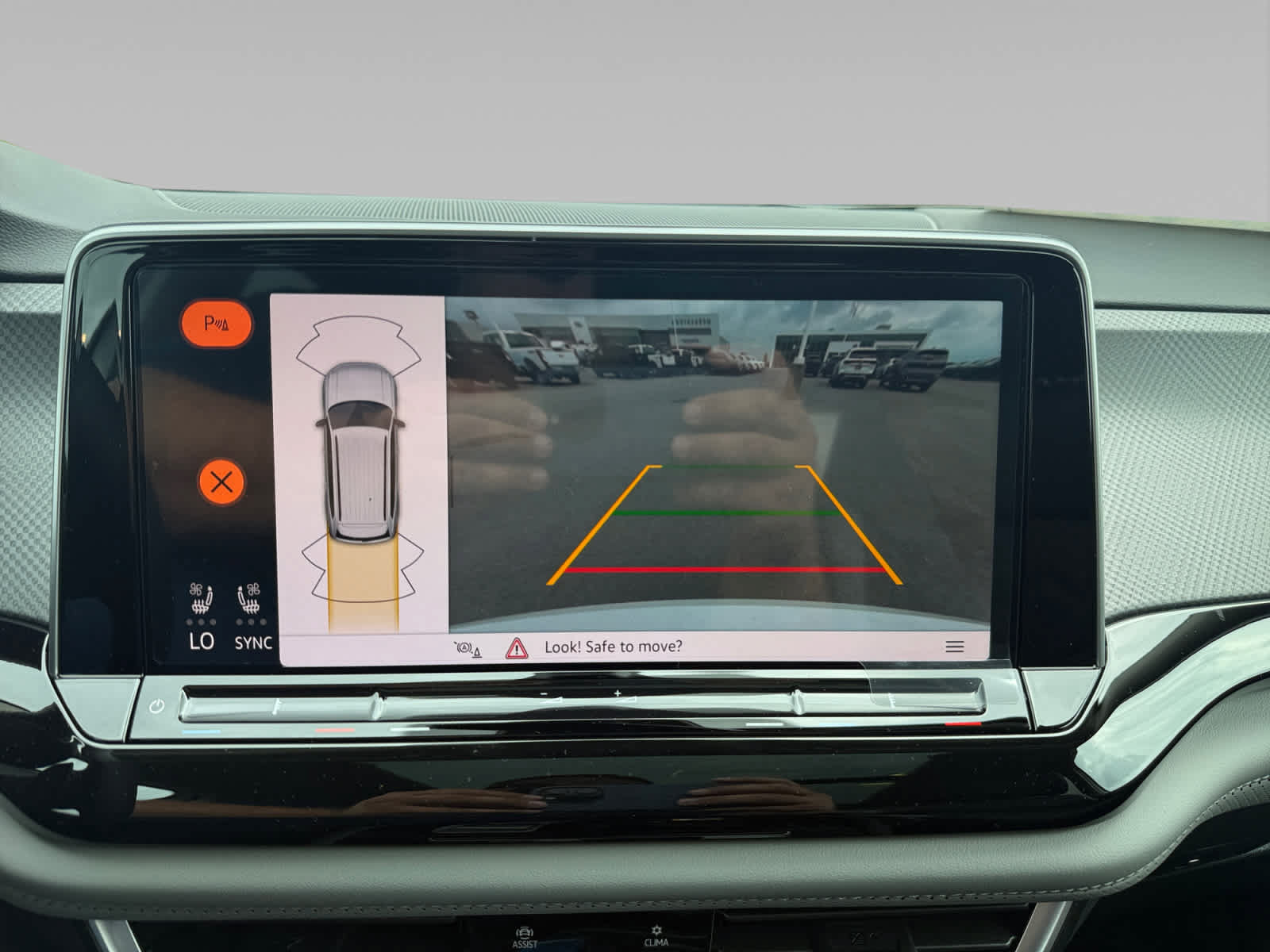 New 2026 Volkswagen Atlas Peak Edition AWD/4WD image 16
